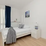 Sarmacka 23 Next To Medicover And Paley Apartamento Varsovia