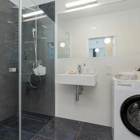 Sarmacka 23 Next To Medicover And Paley דירה *