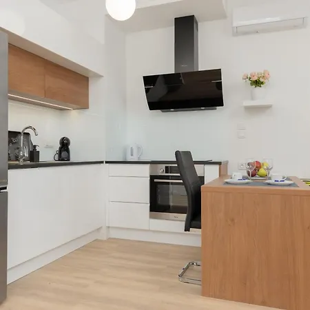 דירה Sarmacka 23 Next To Medicover And Paley *